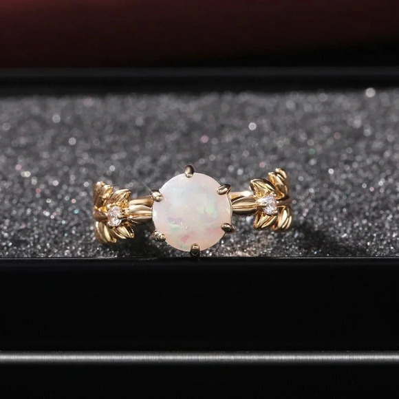 🌸 Dainty Opal CZ Gold Plated Beautiful Fashion Leaf Trendy Ring UNVN12038 - Picture 3 of 5
